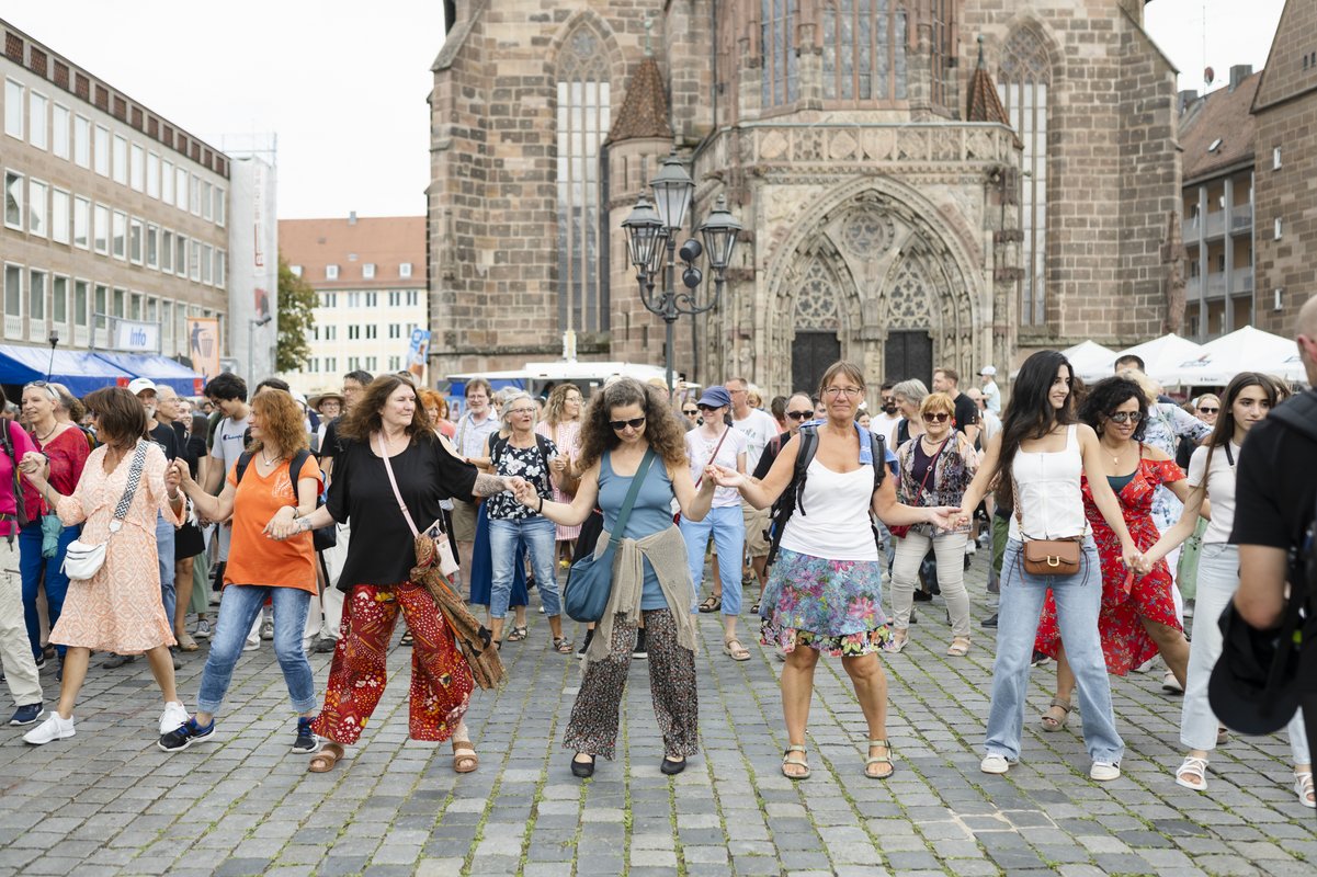 Bandpic: