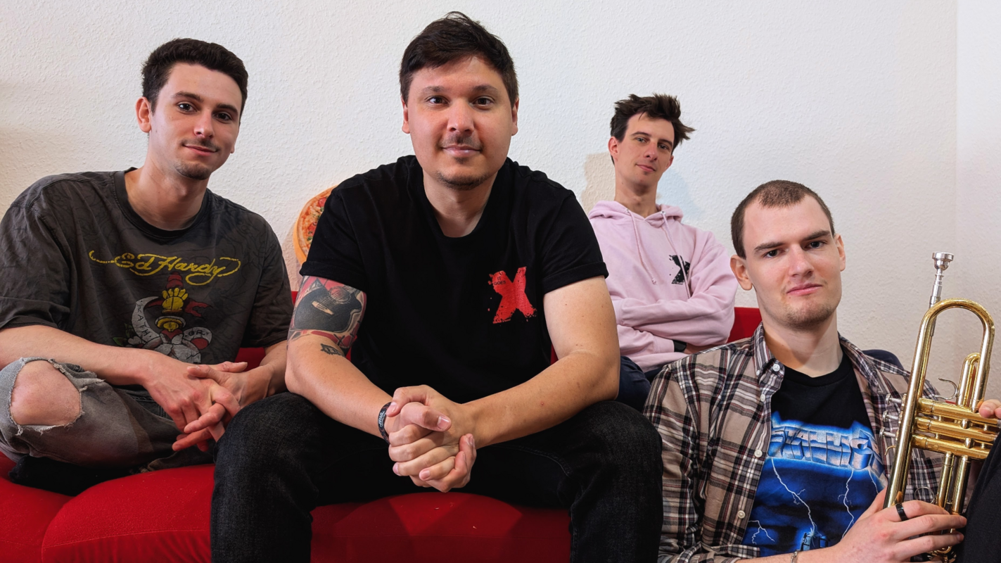 Bandpic: