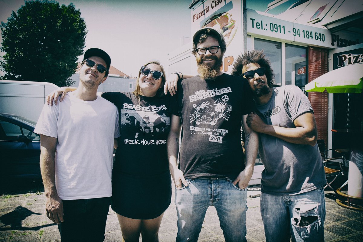 Bandpic: 