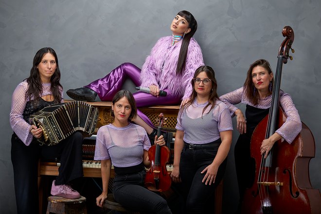 Bandpic: Camila Arriva Grupo