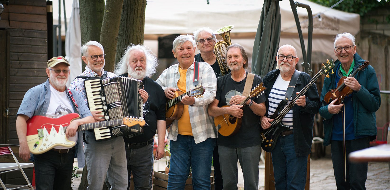 Bandpic: 