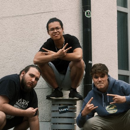 Bandpic: Kalos