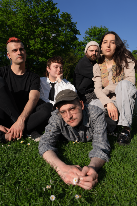 Bandpic: 
