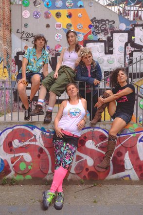 Bandpic: Kumbia Queers