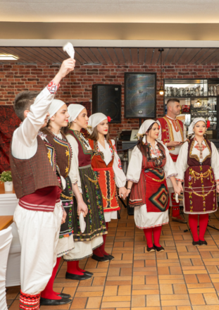Bandpic: Gemeinsam nordmazedonisch tanzen