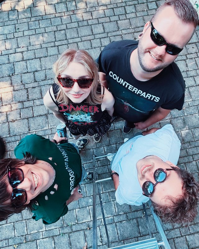 Bandpic: 