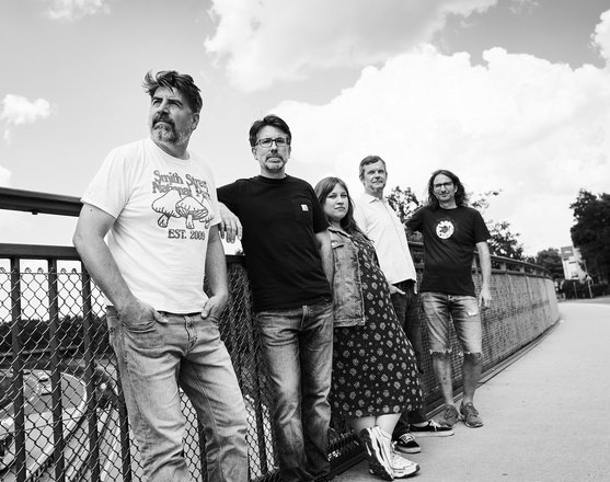 Bandpic: The Green Apple Sea